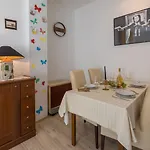 Besonderes Nur 350 Meter Zum Mit Meerblick, Babybett, Parkplatz شقة تْسْغيكفانِتْسا