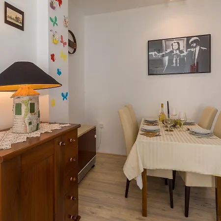 Apartment Besonderes Nur 350 Meter Zum Mit Meerblick, Babybett, Parkplatz *