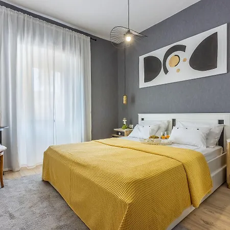 Apartment Besonderes Nur 350 Meter Zum Mit Meerblick, Babybett, Parkplatz