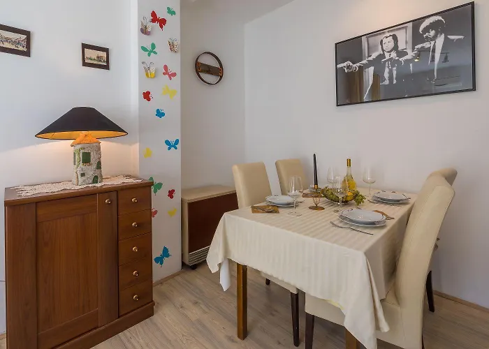 Besonderes Nur 350 Meter Zum Mit Meerblick, Babybett, Parkplatz شقة تْسْغيكفانِتْسا